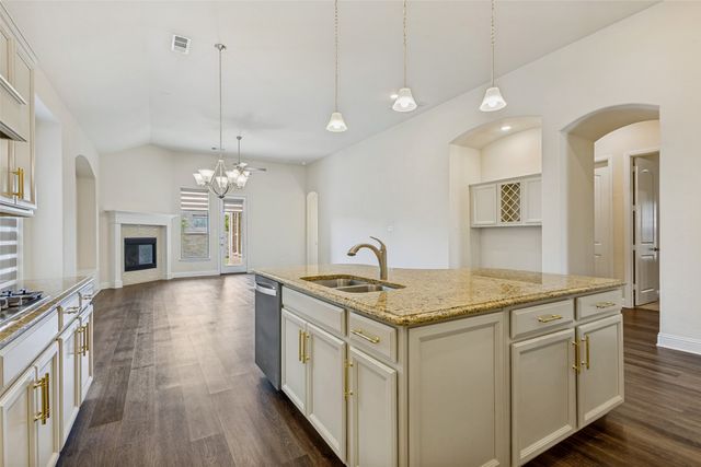 904 Lady Bird Drive, Mckinney, TX 75071