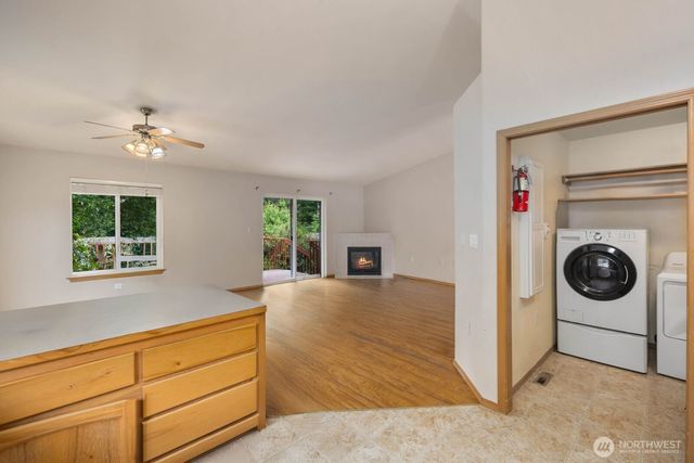 2220 Williams Road, Oak Harbor, WA 98177