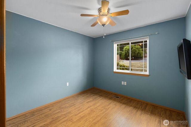 2220 Williams Road, Oak Harbor, WA 98177
