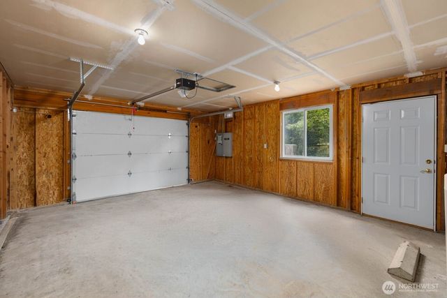 2220 Williams Road, Oak Harbor, WA 98177