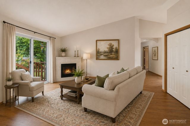 2220 Williams Road, Oak Harbor, WA 98177