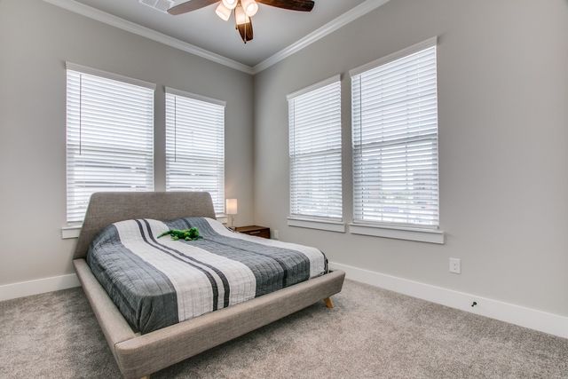 224 Morningside Drive, Roanoke, TX 76262