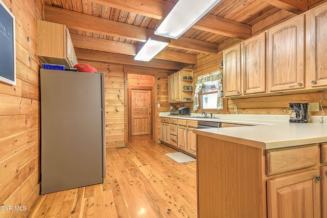423 Pandora Fork Road, Butler, TN 37640