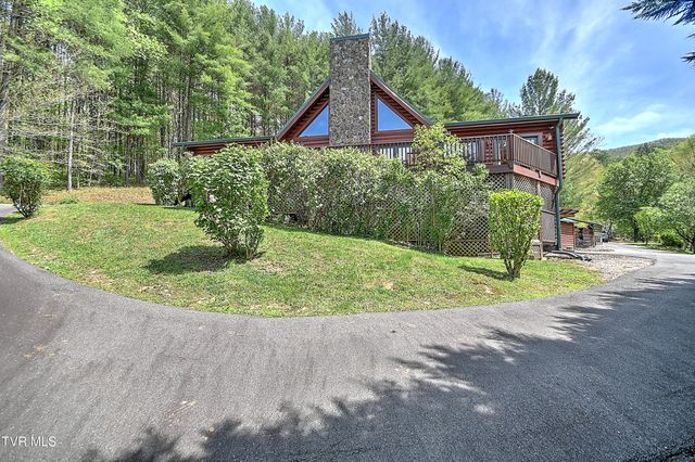 423 Pandora Fork Road, Butler, TN 37640
