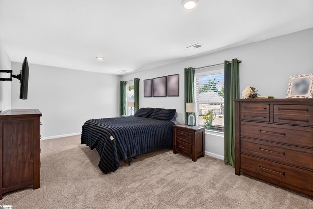134 Echline Street, Fountain Inn, SC 29644