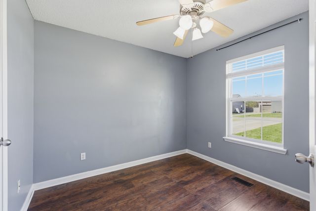 3459 Loon Dr, Clarksville, TN 37042