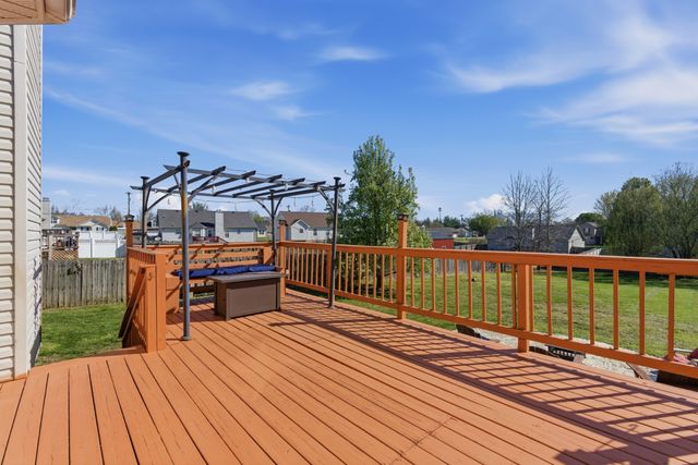 3459 Loon Dr, Clarksville, TN 37042