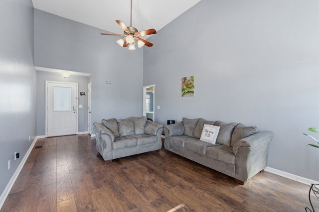 3459 Loon Dr, Clarksville, TN 37042