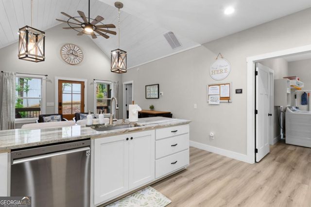1100 Zenith Trail, Ellijay, GA 30540