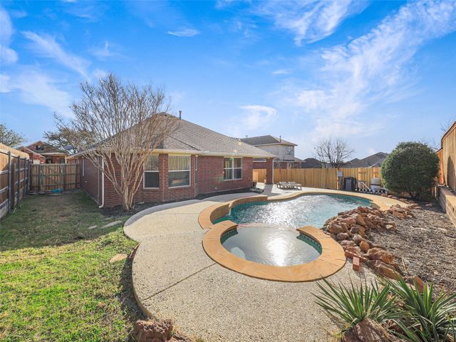 408 Mustang Trail, Celina, TX 75009