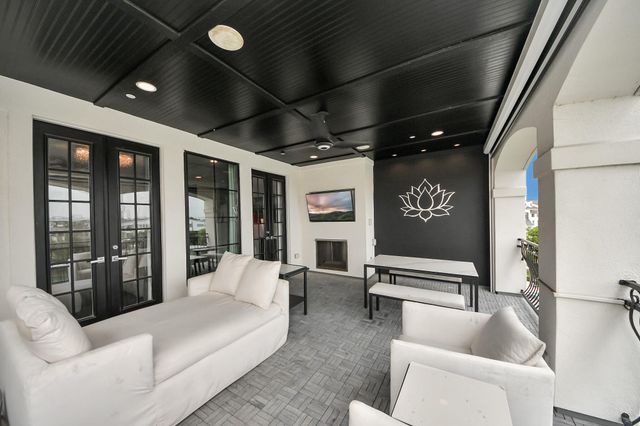 3711 Somerset Commons Lane, Houston, TX 77055