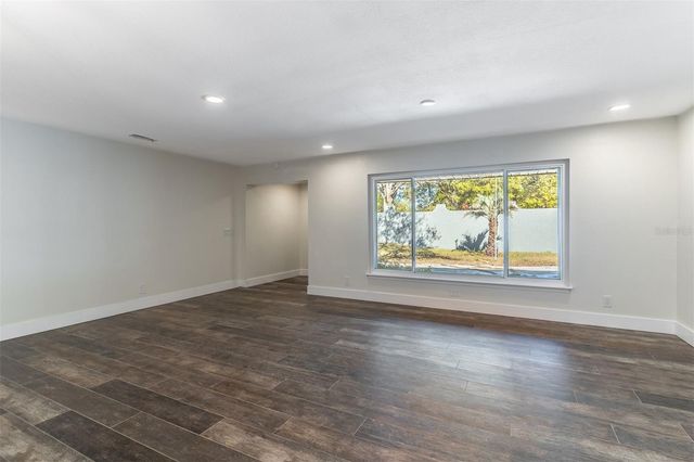 16880 SE 63RD LANE, Ocklawaha, FL 32179