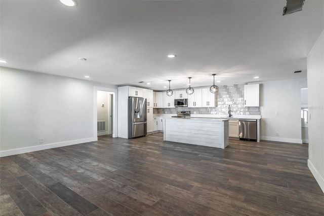 16880 SE 63RD LANE, Ocklawaha, FL 32179