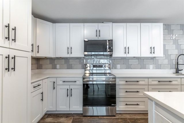 16880 SE 63RD LANE, Ocklawaha, FL 32179