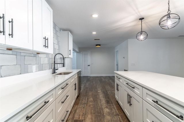 16880 SE 63RD LANE, Ocklawaha, FL 32179