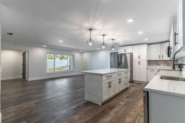 16880 SE 63RD LANE, Ocklawaha, FL 32179