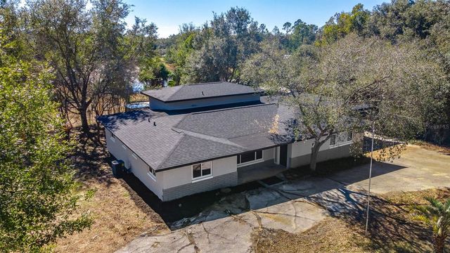 16880 SE 63RD LANE, Ocklawaha, FL 32179