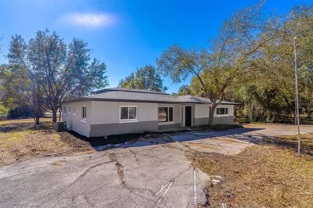 16880 SE 63RD LANE, Ocklawaha, FL 32179