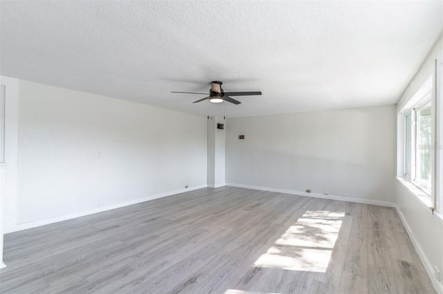 16880 SE 63RD LANE, Ocklawaha, FL 32179