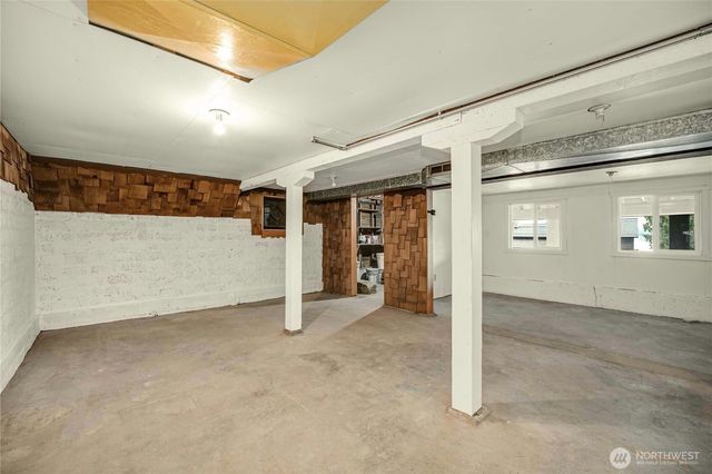 9919 Arrowsmith Avenue S, Seattle, WA 98118