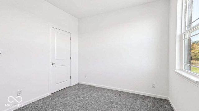 7950 Dogwood Court, New Palestine, IN 46163