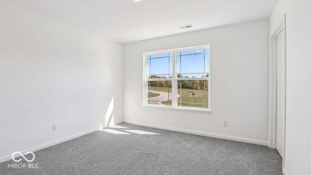 7950 Dogwood Court, New Palestine, IN 46163