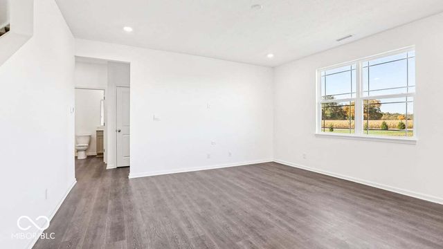 7950 Dogwood Court, New Palestine, IN 46163