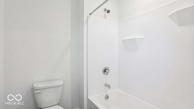 7950 Dogwood Court, New Palestine, IN 46163