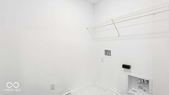 7950 Dogwood Court, New Palestine, IN 46163