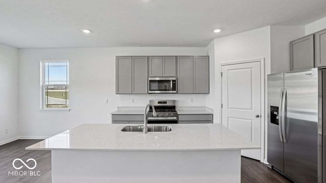 7950 Dogwood Court, New Palestine, IN 46163