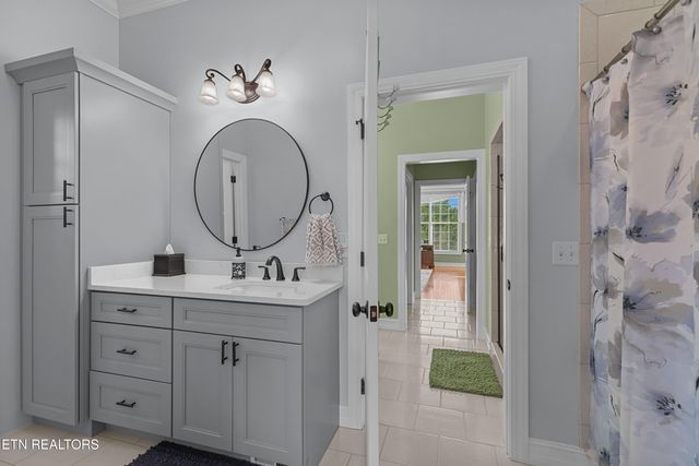 2978 Wilshire Blvd, Morristown, TN 37814