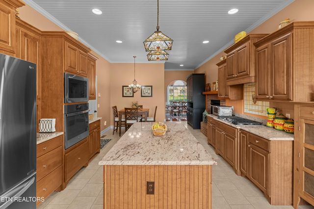 2978 Wilshire Blvd, Morristown, TN 37814