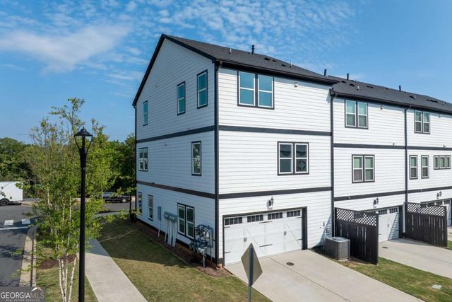 1300 Sapelo Street, Woodstock, GA 30188