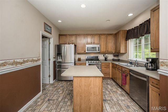 5521 Regency Woods Manor, Imperial, MO 63052