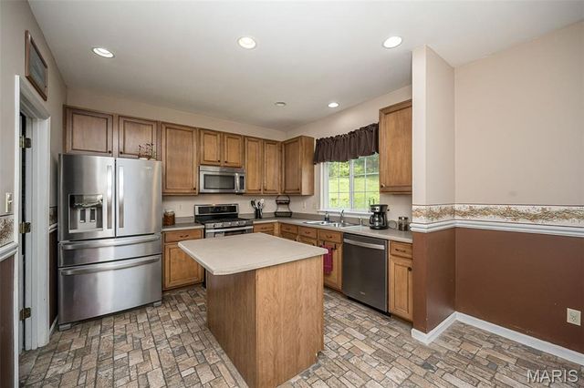 5521 Regency Woods Manor, Imperial, MO 63052