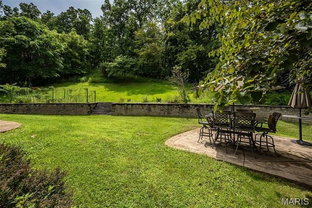 5521 Regency Woods Manor, Imperial, MO 63052