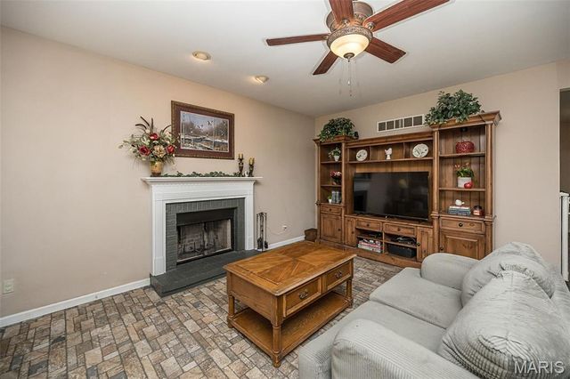 5521 Regency Woods Manor, Imperial, MO 63052
