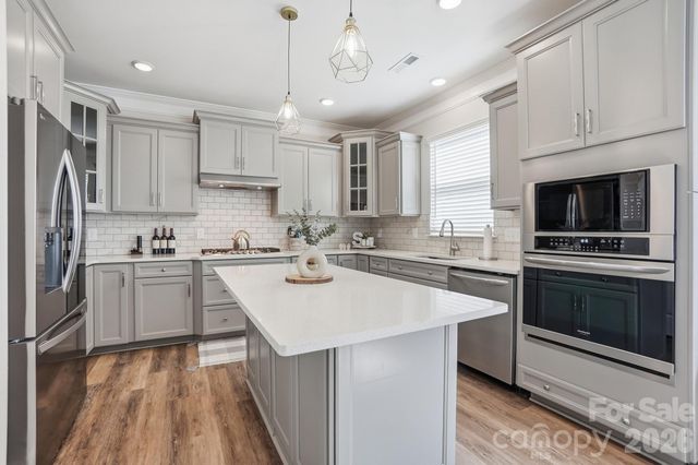 1088 Baldwin Drive, Lancaster, SC 29720