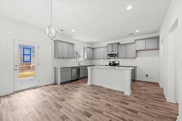 524 Lillian Way, Statham, GA 30666