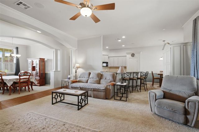 2916 Tara Lane, Norman, OK 73069