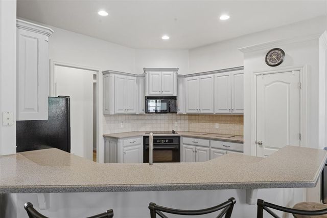 2916 Tara Lane, Norman, OK 73069