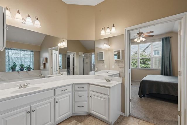 2916 Tara Lane, Norman, OK 73069
