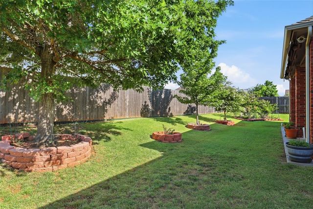 2916 Tara Lane, Norman, OK 73069