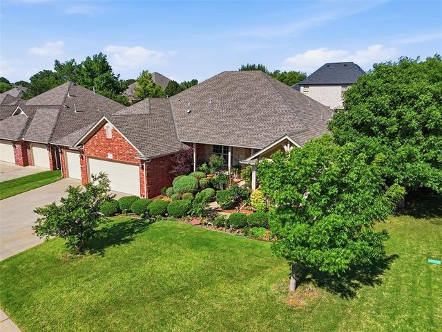 2916 Tara Lane, Norman, OK 73069