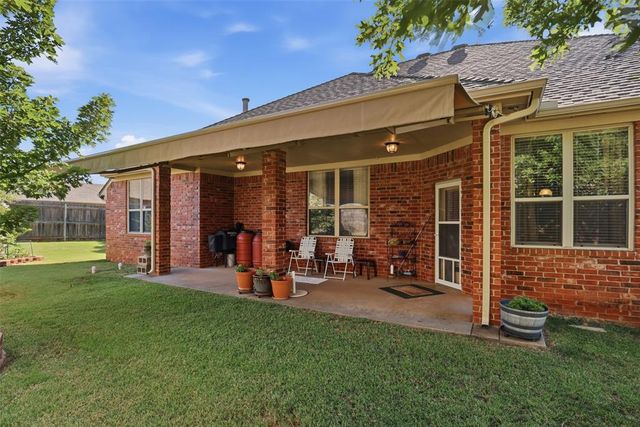 2916 Tara Lane, Norman, OK 73069