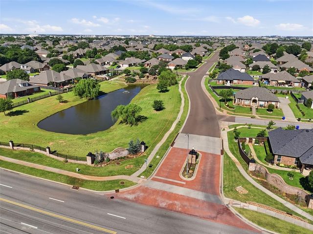 2916 Tara Lane, Norman, OK 73069