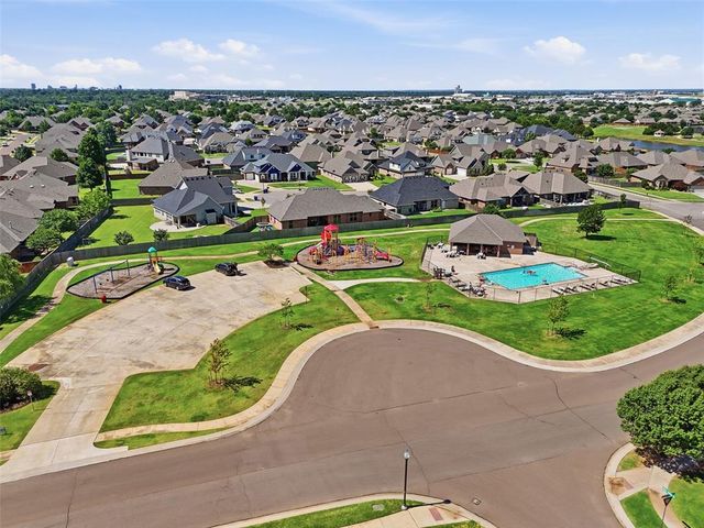 2916 Tara Lane, Norman, OK 73069