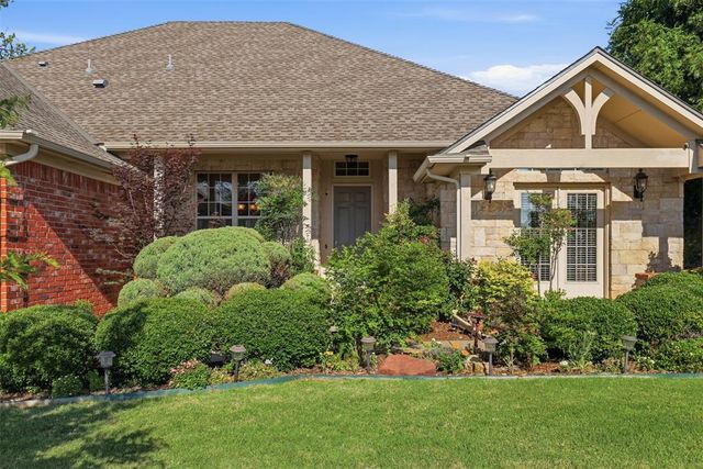 2916 Tara Lane, Norman, OK 73069