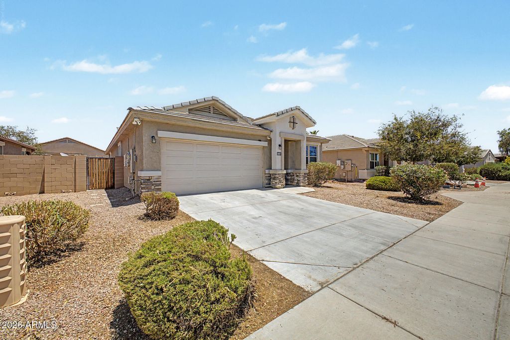 6957 S BLUE HILLS Drive, Buckeye, AZ 85326 — photo 2