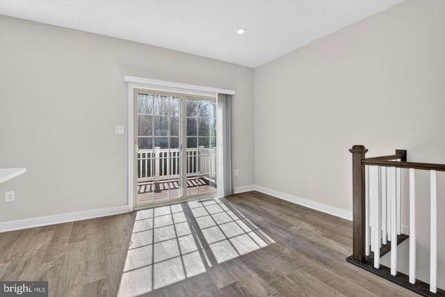 19753 GREEN VILLAGE DR, Montgomery Village, MD 20886